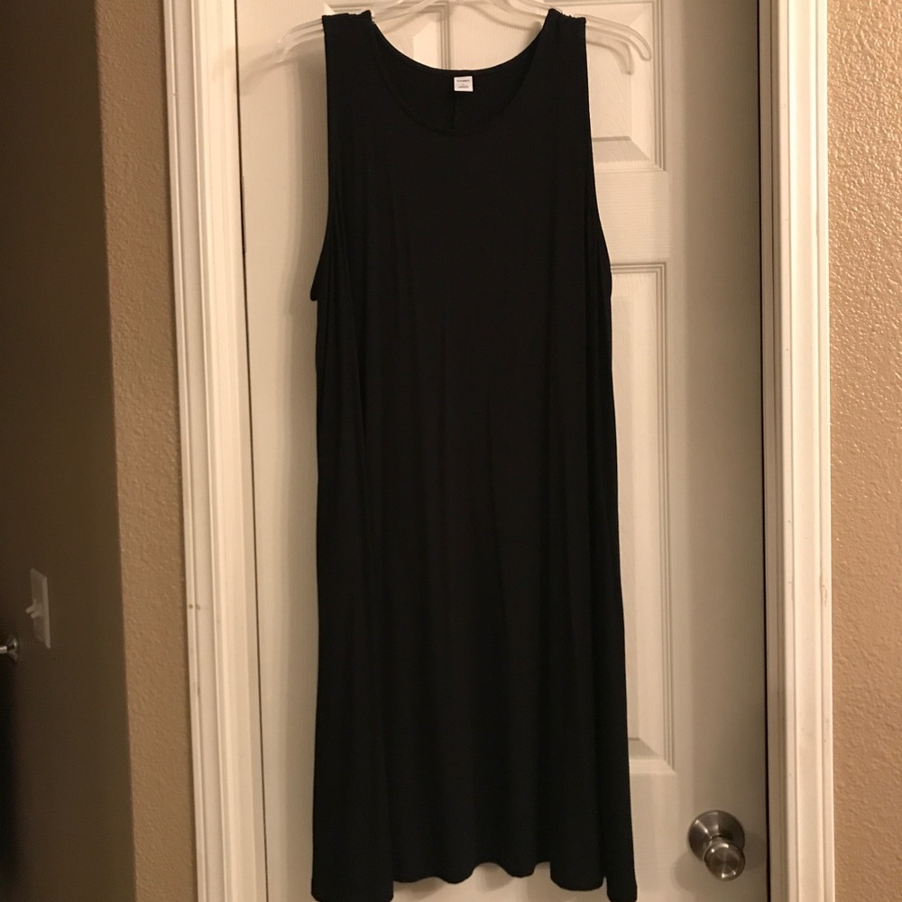 Old Navy Sleeveless Swing Dress